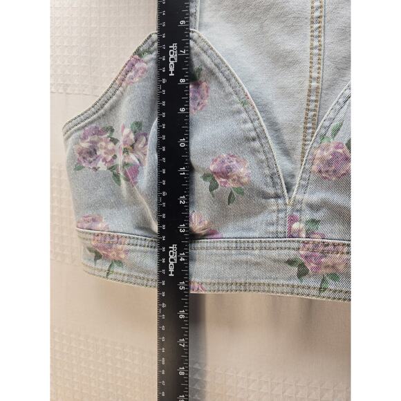NWOT Wild Fable Medium Cropped Denim Jean Top Vest Floral - Picture 5 of 9